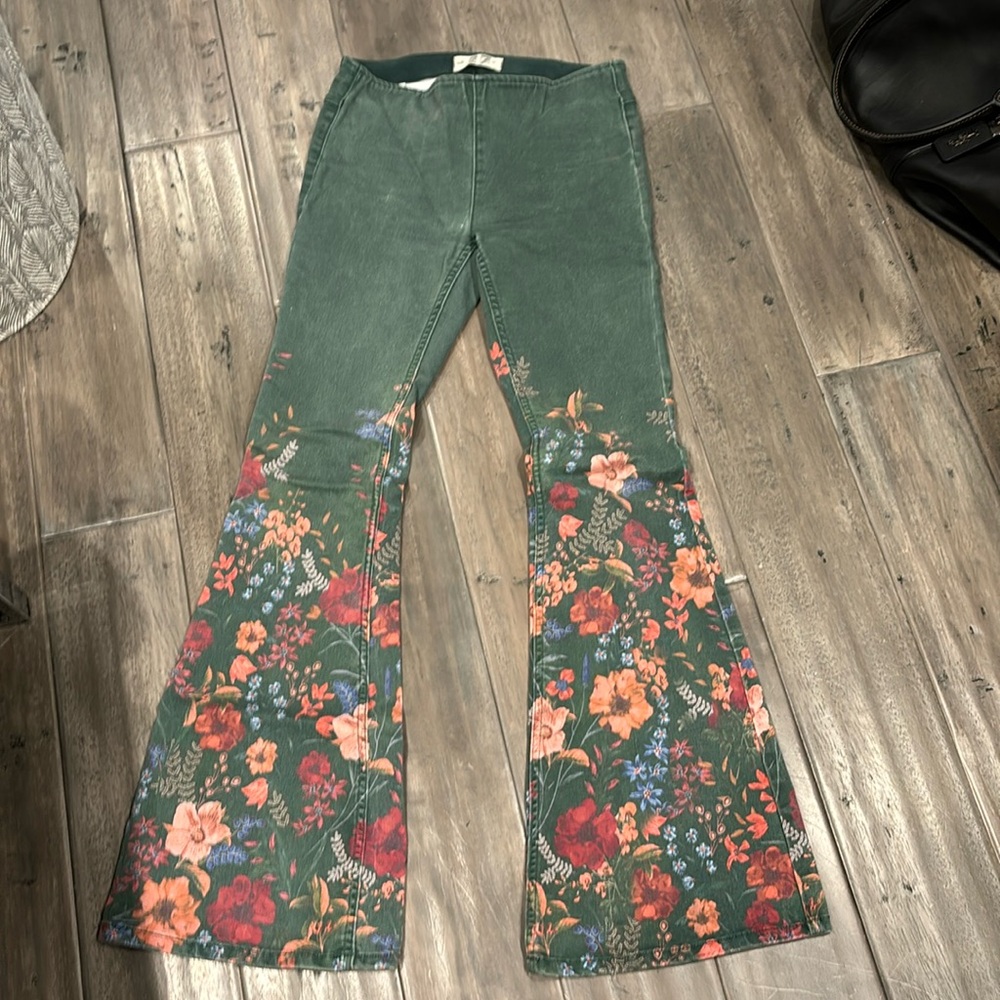 free people flare pants , super cute size 27